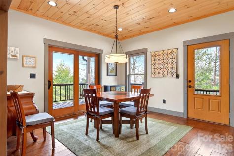623 Mountain Vista Drive Nebo NC 28761