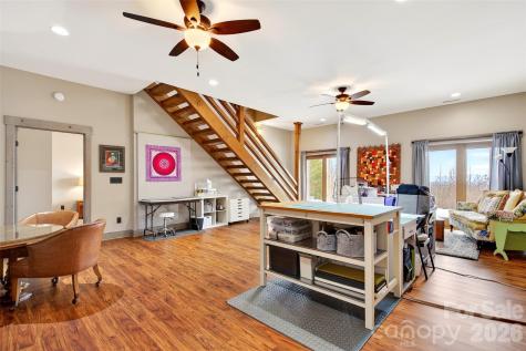 623 Mountain Vista Drive Nebo NC 28761