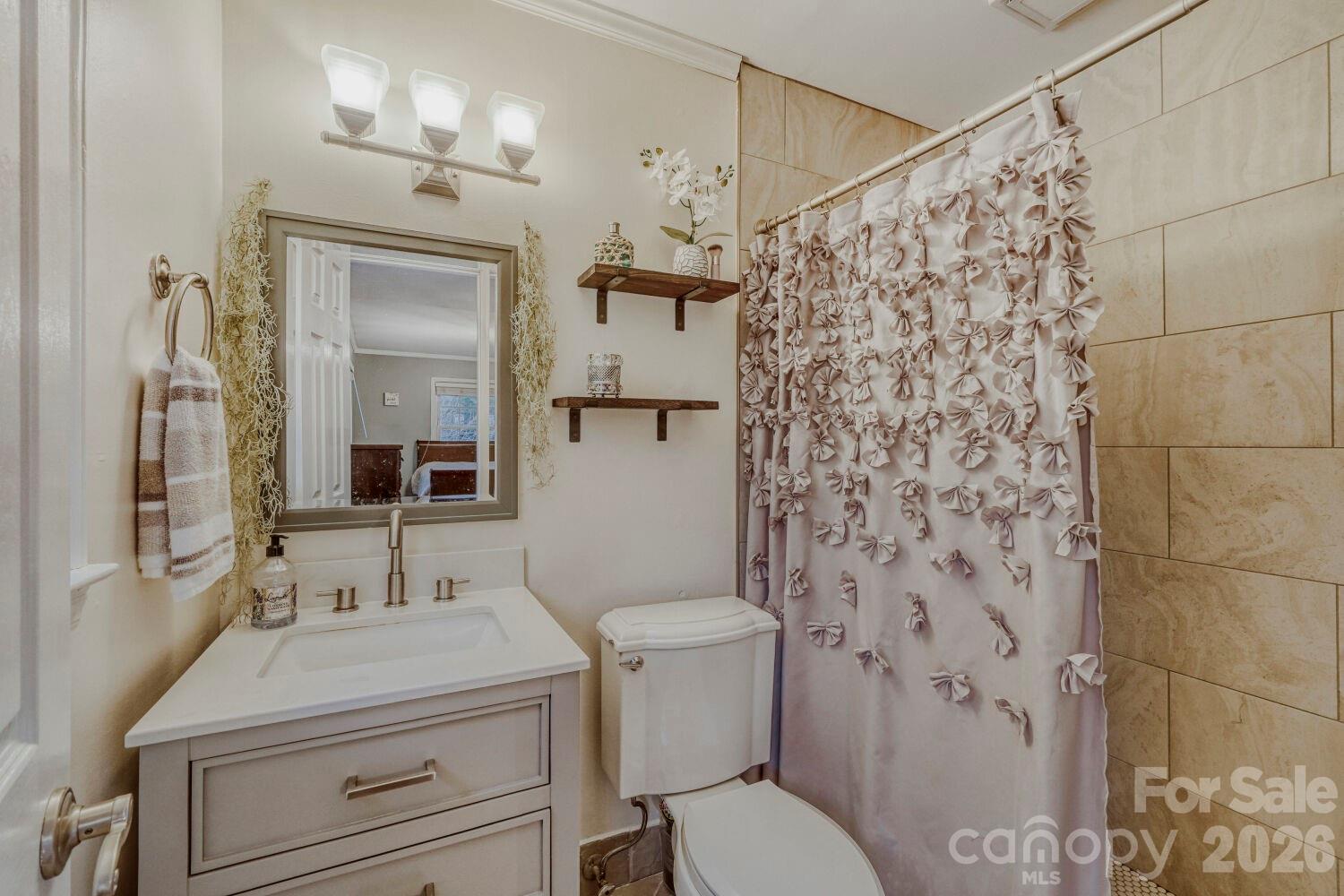 1315 Shady Bluff Drive Charlotte NC 28211