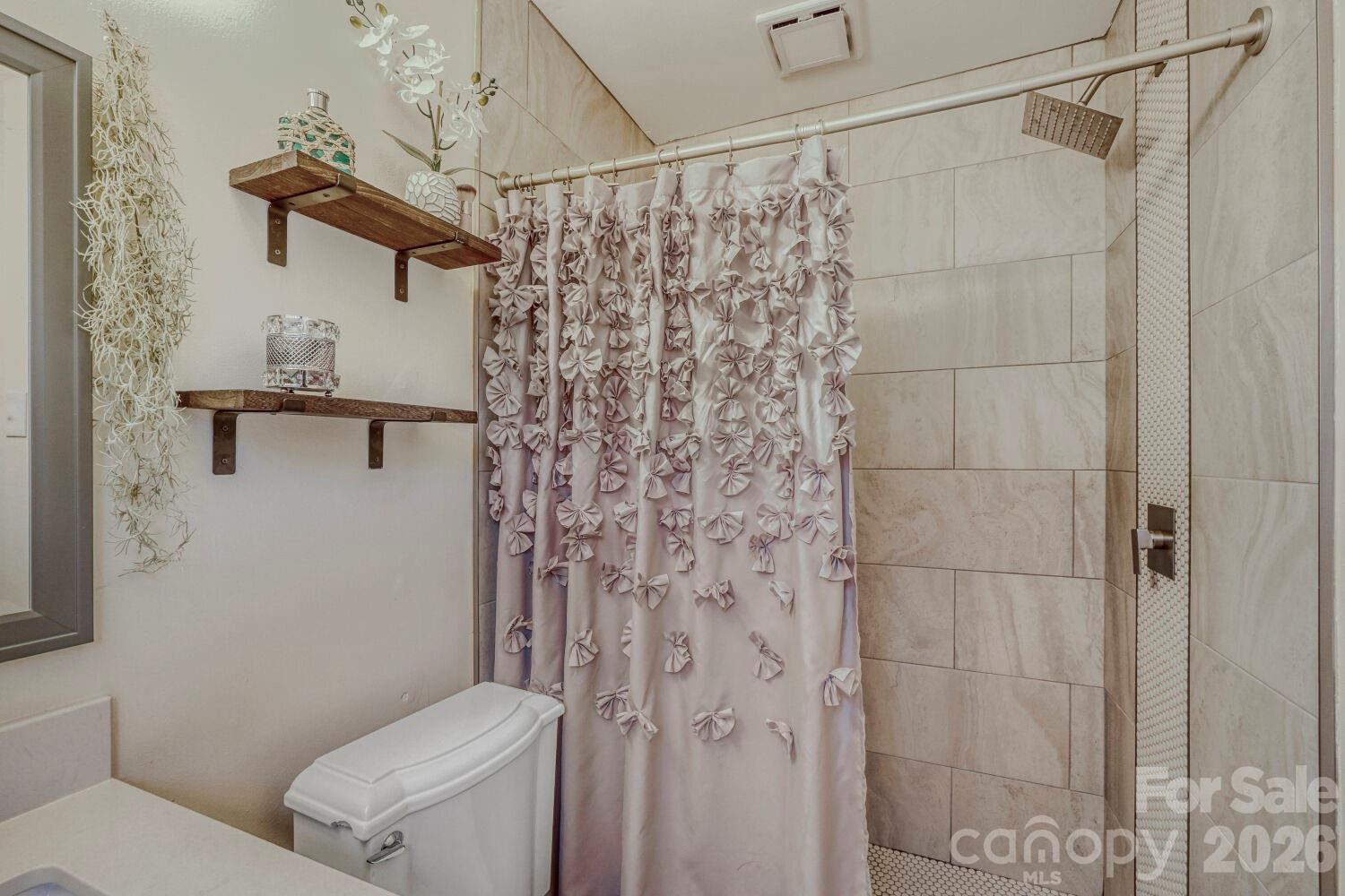 1315 Shady Bluff Drive Charlotte NC 28211