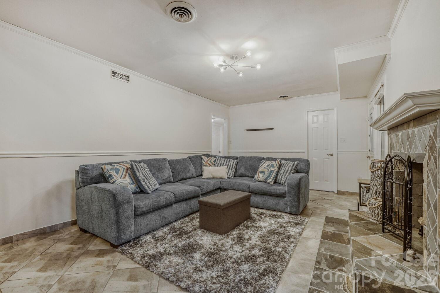 1315 Shady Bluff Drive Charlotte NC 28211