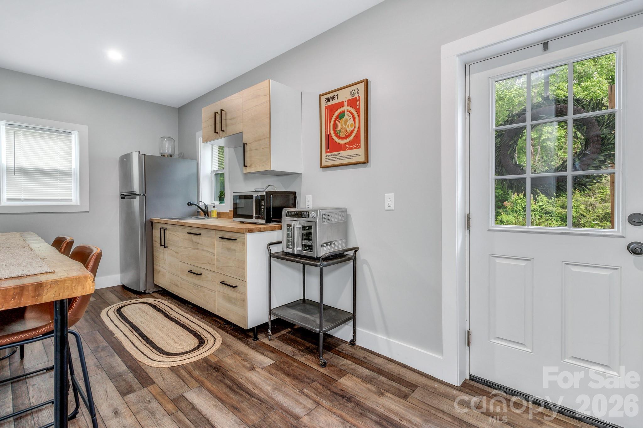118 Vance Crescent Extension Asheville NC 28806