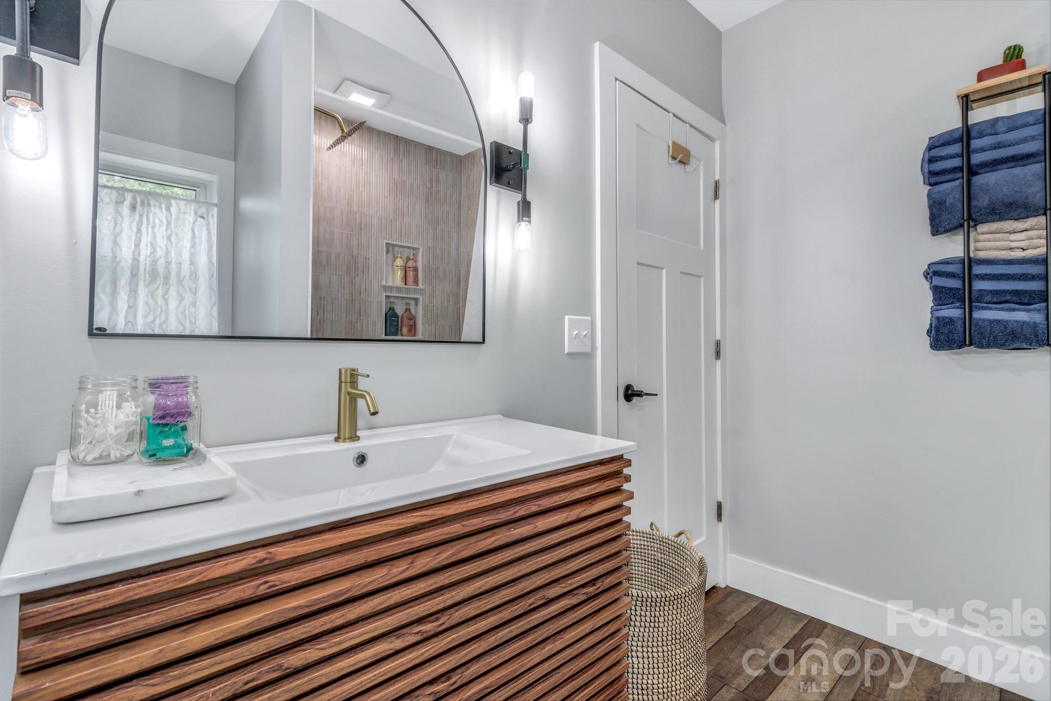 118 Vance Crescent Extension Asheville NC 28806