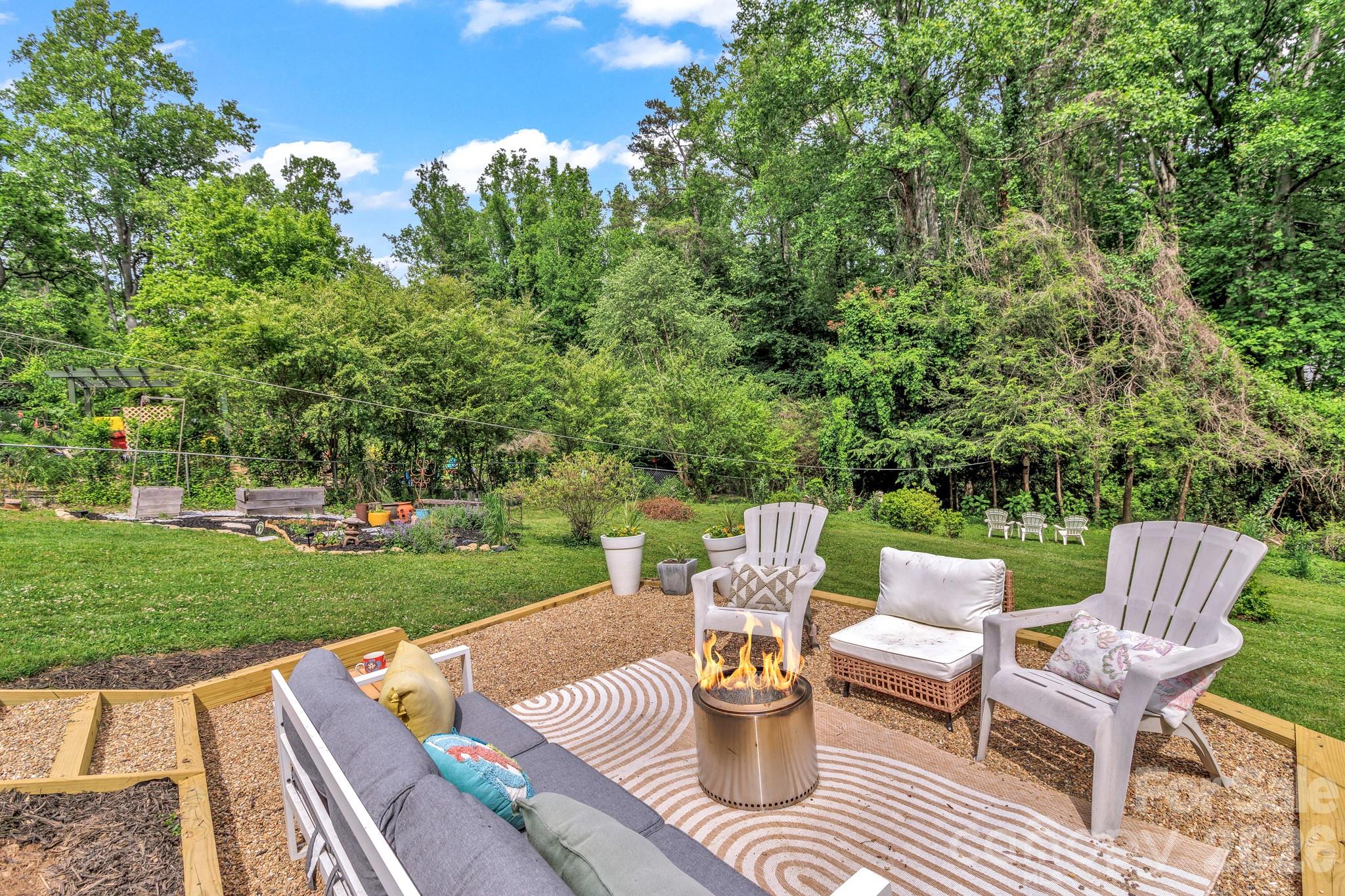 118 Vance Crescent Extension Asheville NC 28806