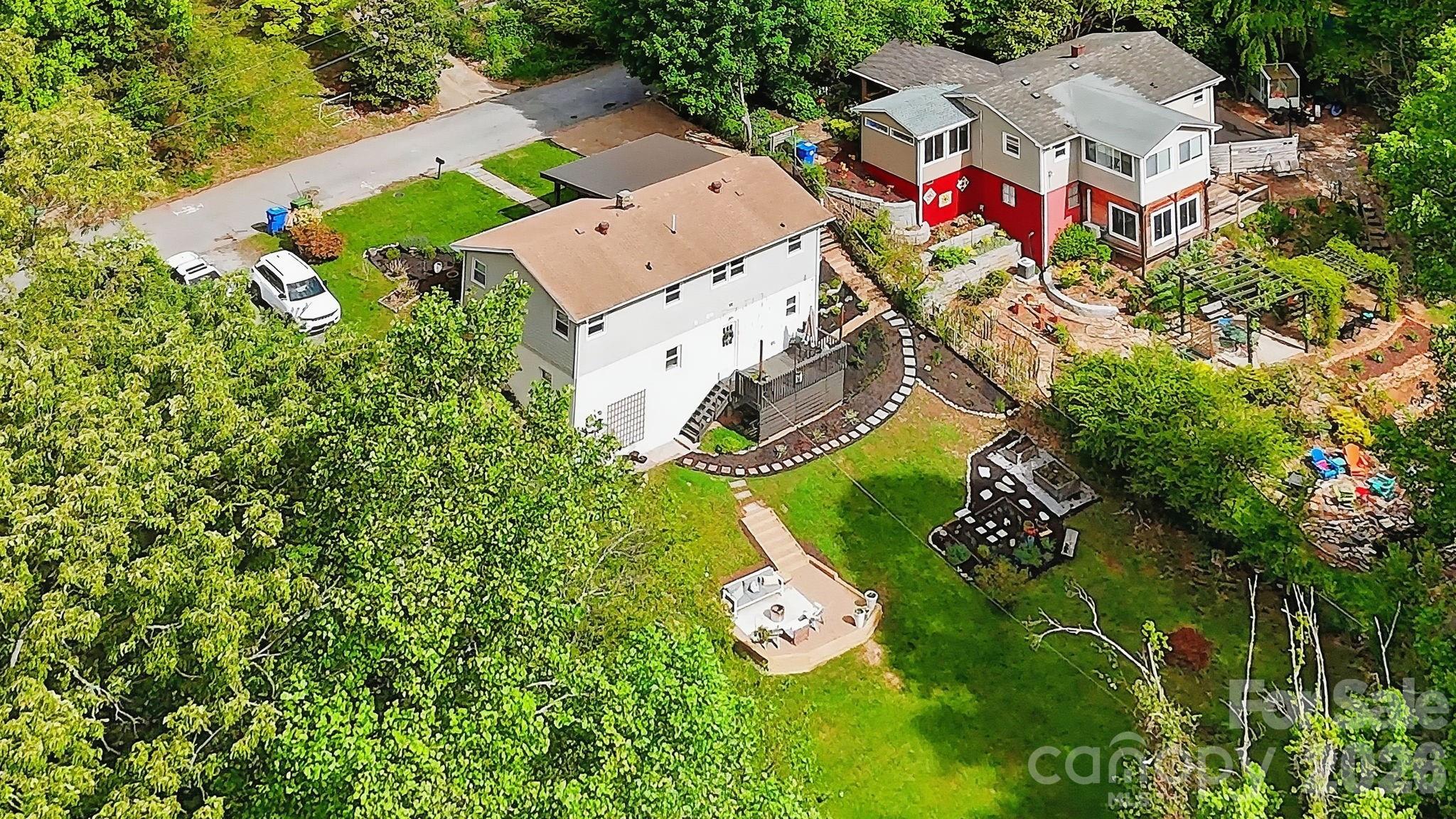 118 Vance Crescent Extension Asheville NC 28806