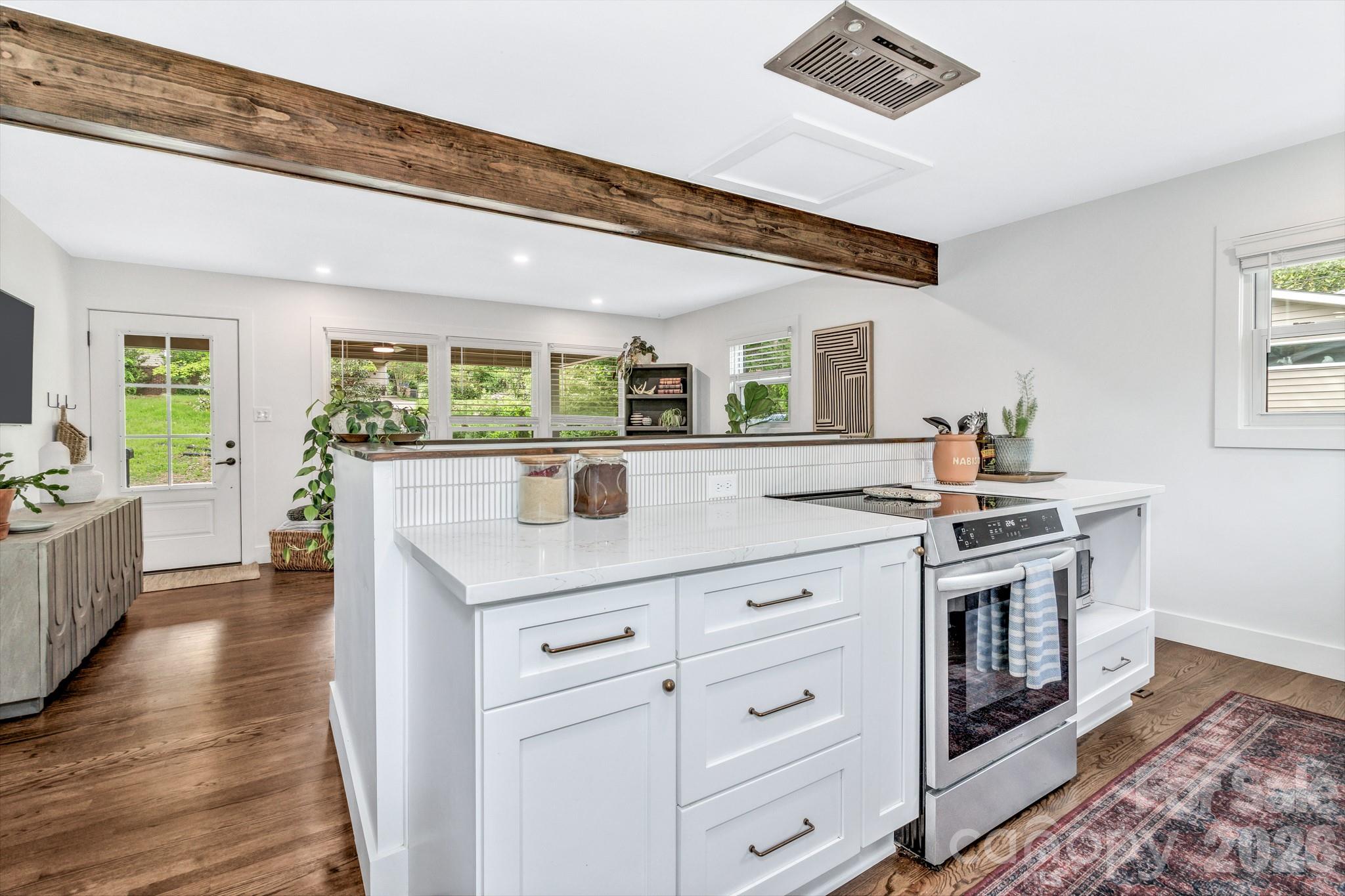 118 Vance Crescent Extension Asheville NC 28806