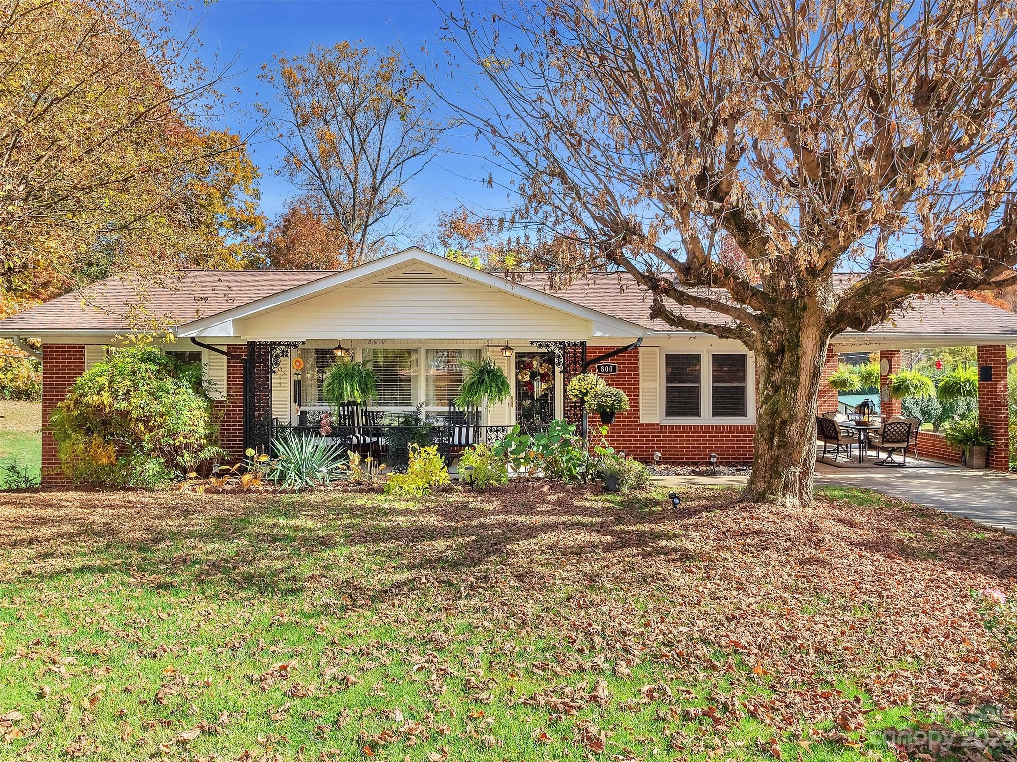 800 Woodfield Drive Waynesville NC 28786