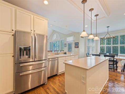 5 Split Creek Court Mills River NC 28759