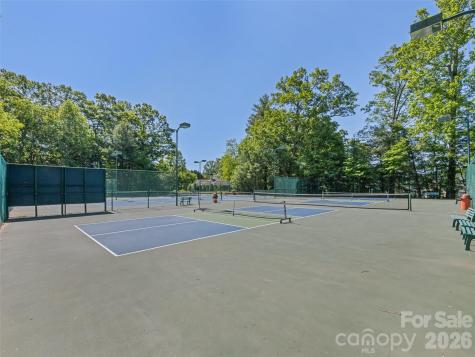 5 Split Creek Court Mills River NC 28759