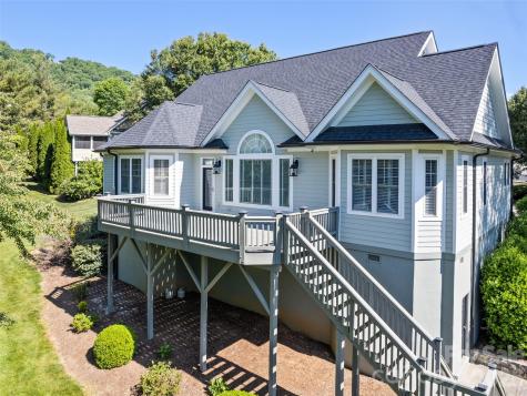 5 Split Creek Court Mills River NC 28759