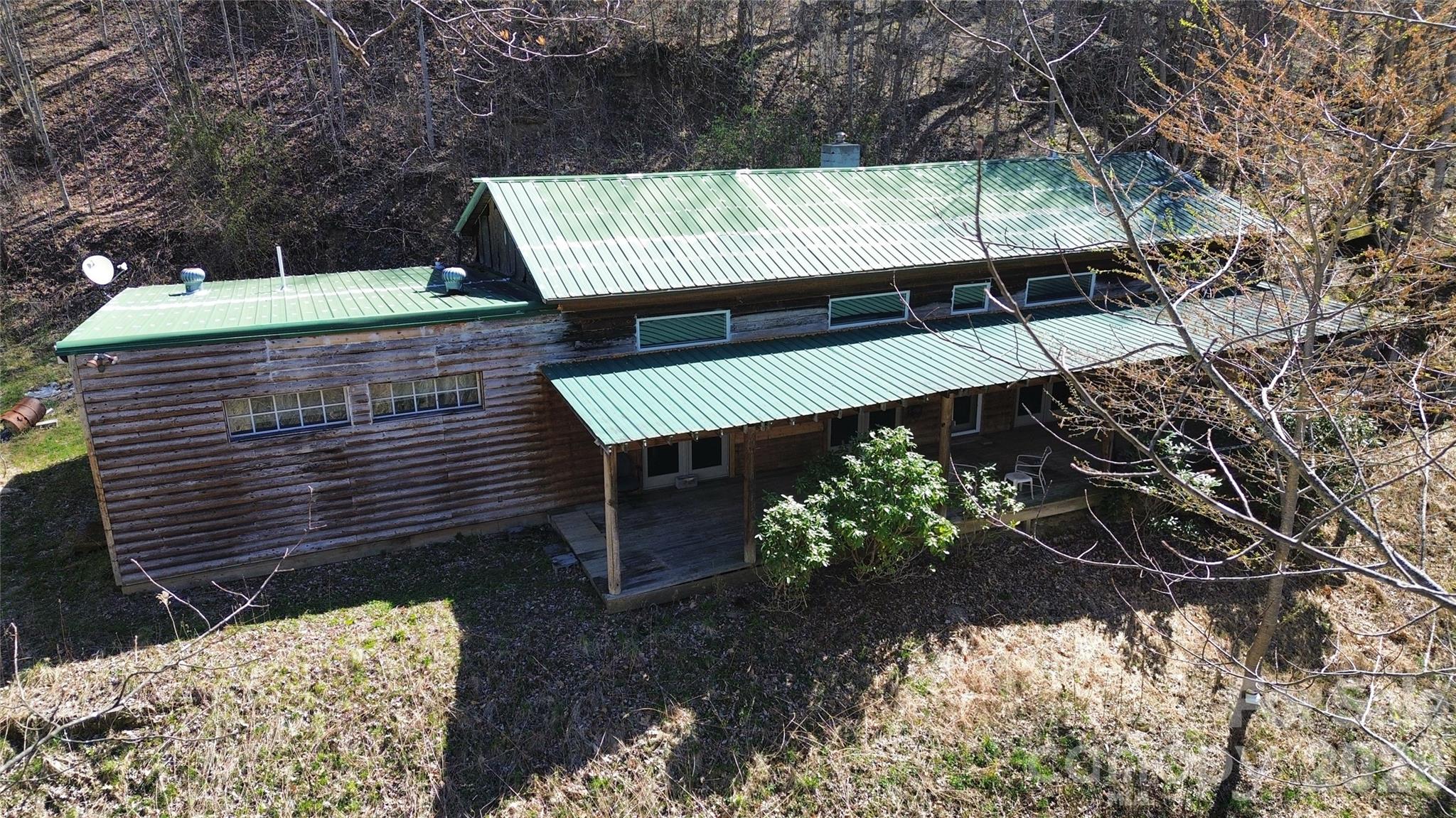 17619 Nc 209 Highway Hot Springs NC 28743