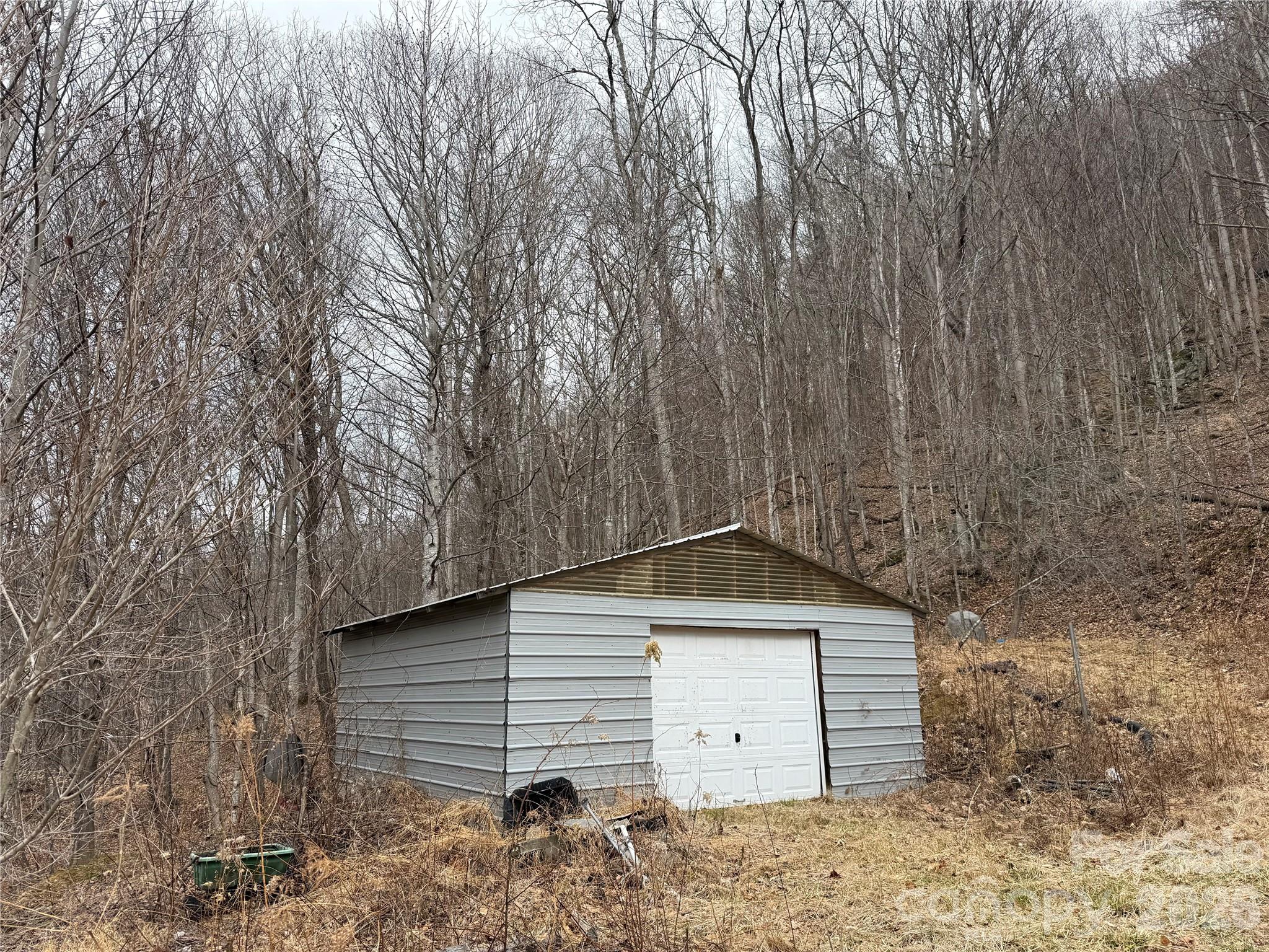 17619 Nc 209 Highway Hot Springs NC 28743
