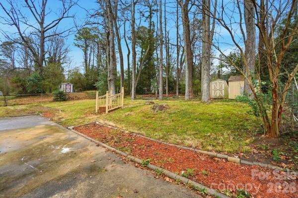 5326 Dolphin Lane Charlotte NC 28215
