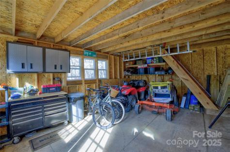 597 Aiken Road Asheville NC 28804