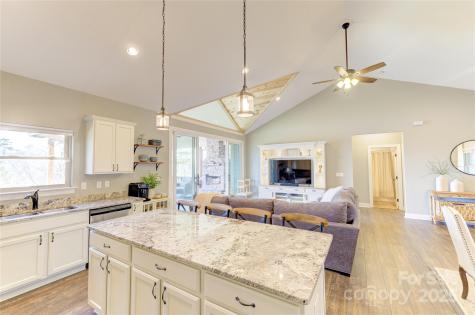 597 Aiken Road Asheville NC 28804