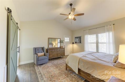 597 Aiken Road Asheville NC 28804