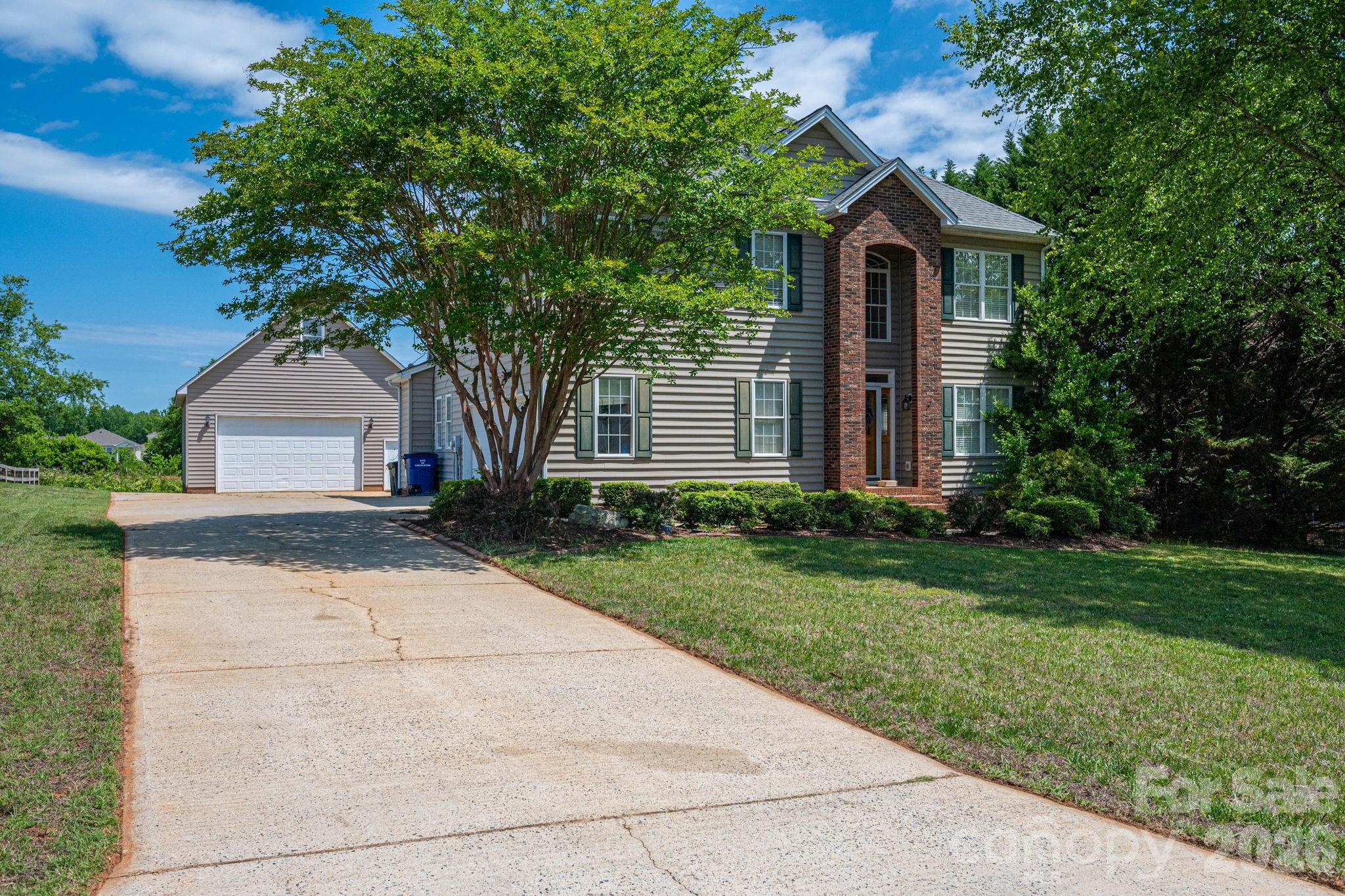 962 Huntington Hills Drive Lincolnton NC 28092