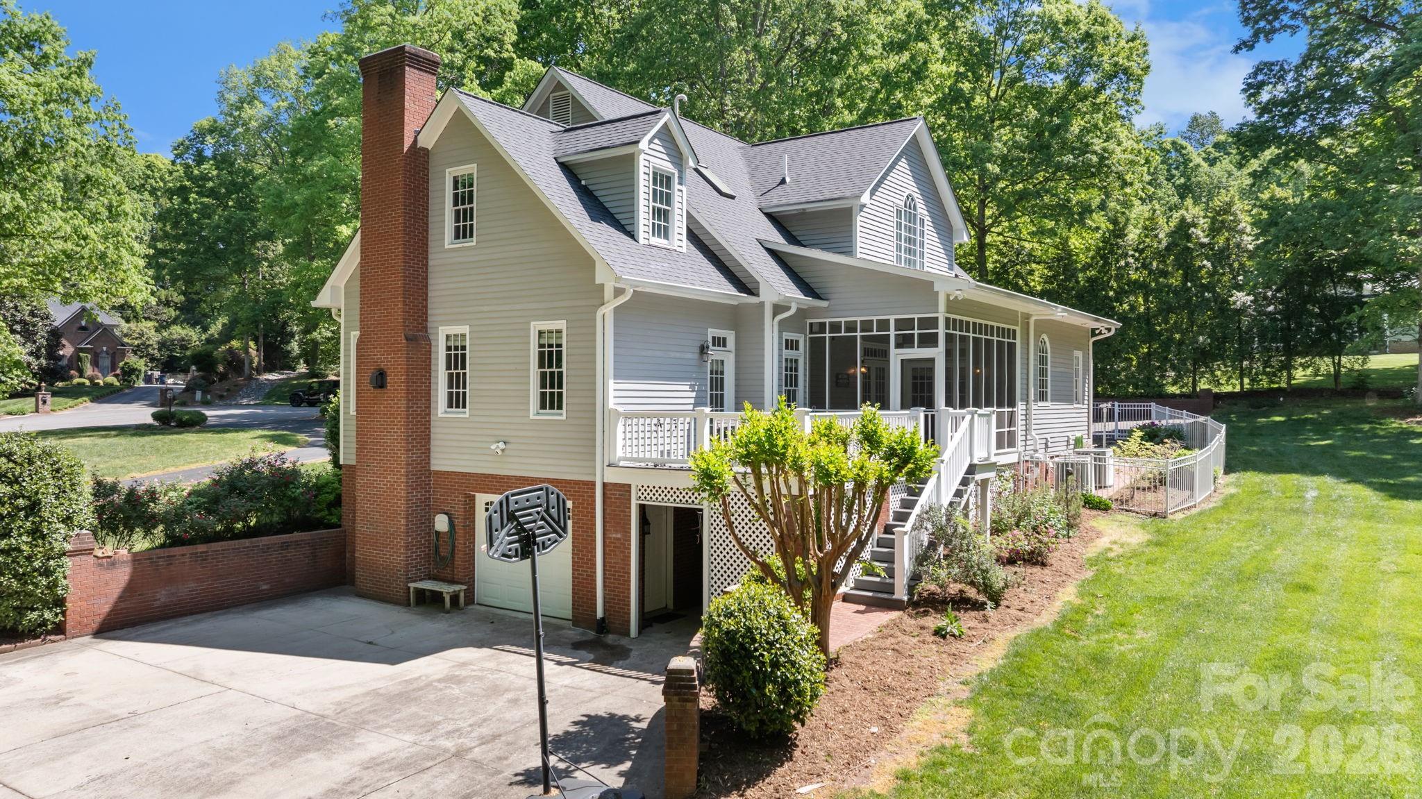 2953 Ninth Tee Drive Newton NC 28658