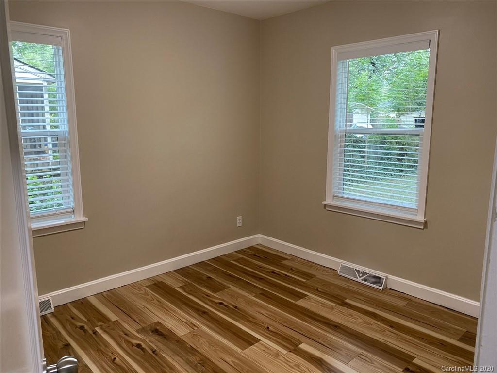 2218 Orton Street Charlotte NC 28208