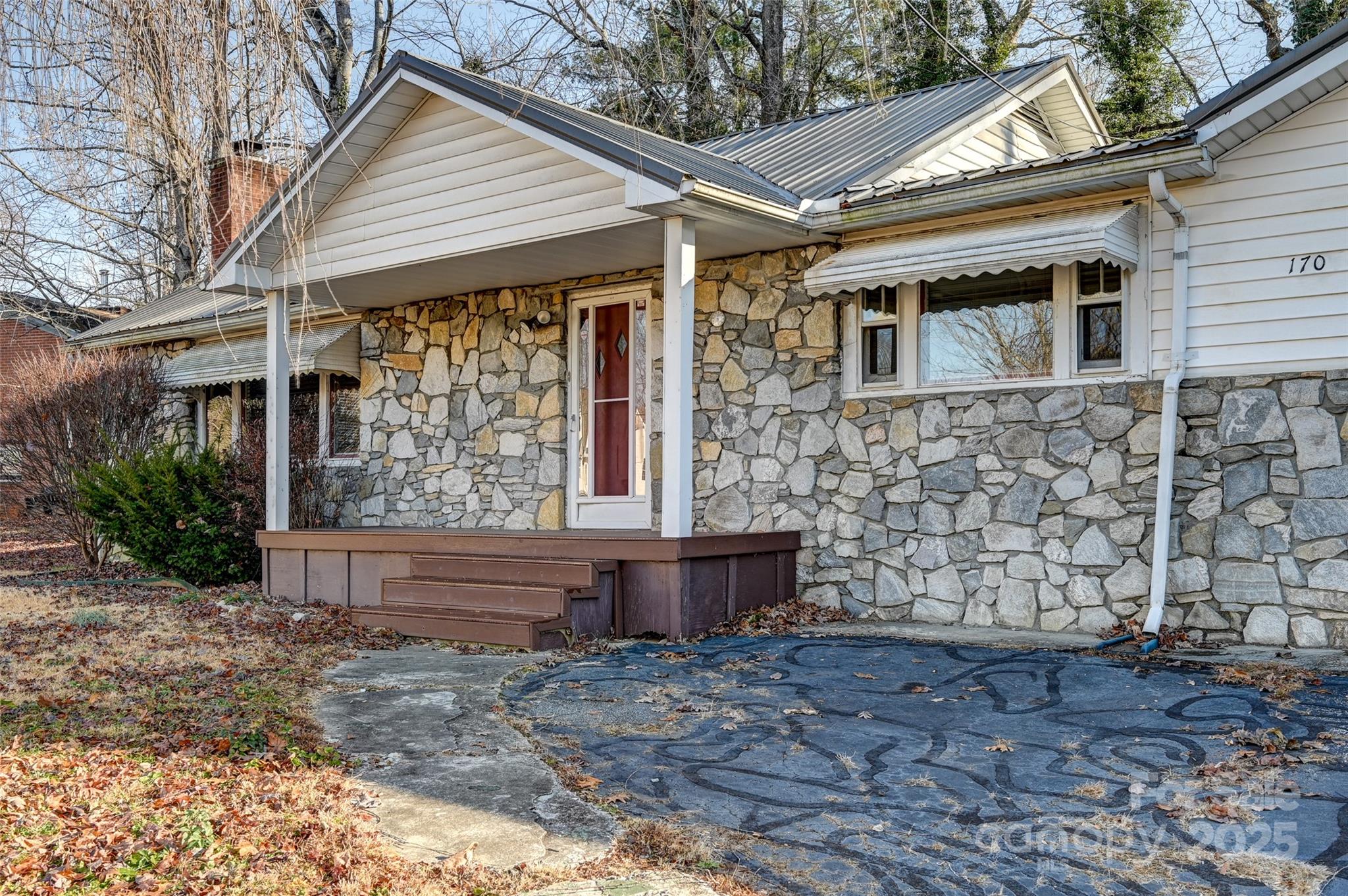 170 Birch Lane Arden NC 28704