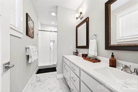 1108 Blueview Drive Black Mountain NC 28711