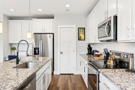1108 Blueview Drive Black Mountain NC 28711
