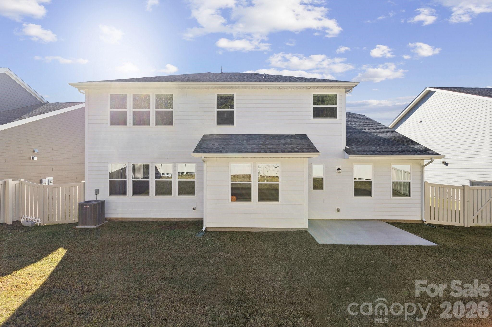 15311 Red Canoe Way Charlotte NC 28278