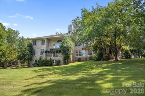 25 Towhee Trail Tryon NC 28782