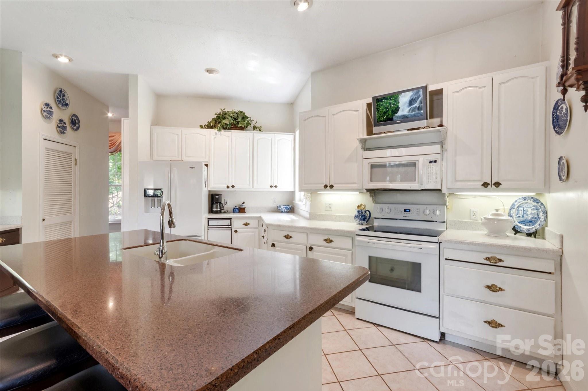 25 Towhee Trail Tryon NC 28782