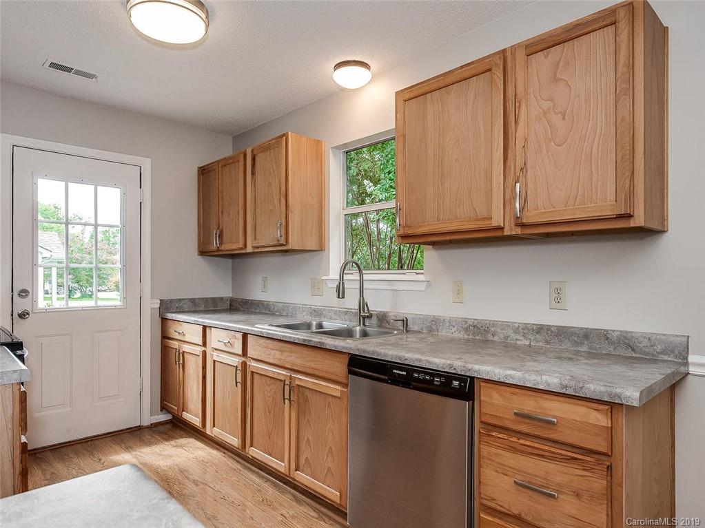 1619 English Knoll Drive Matthews NC 28105