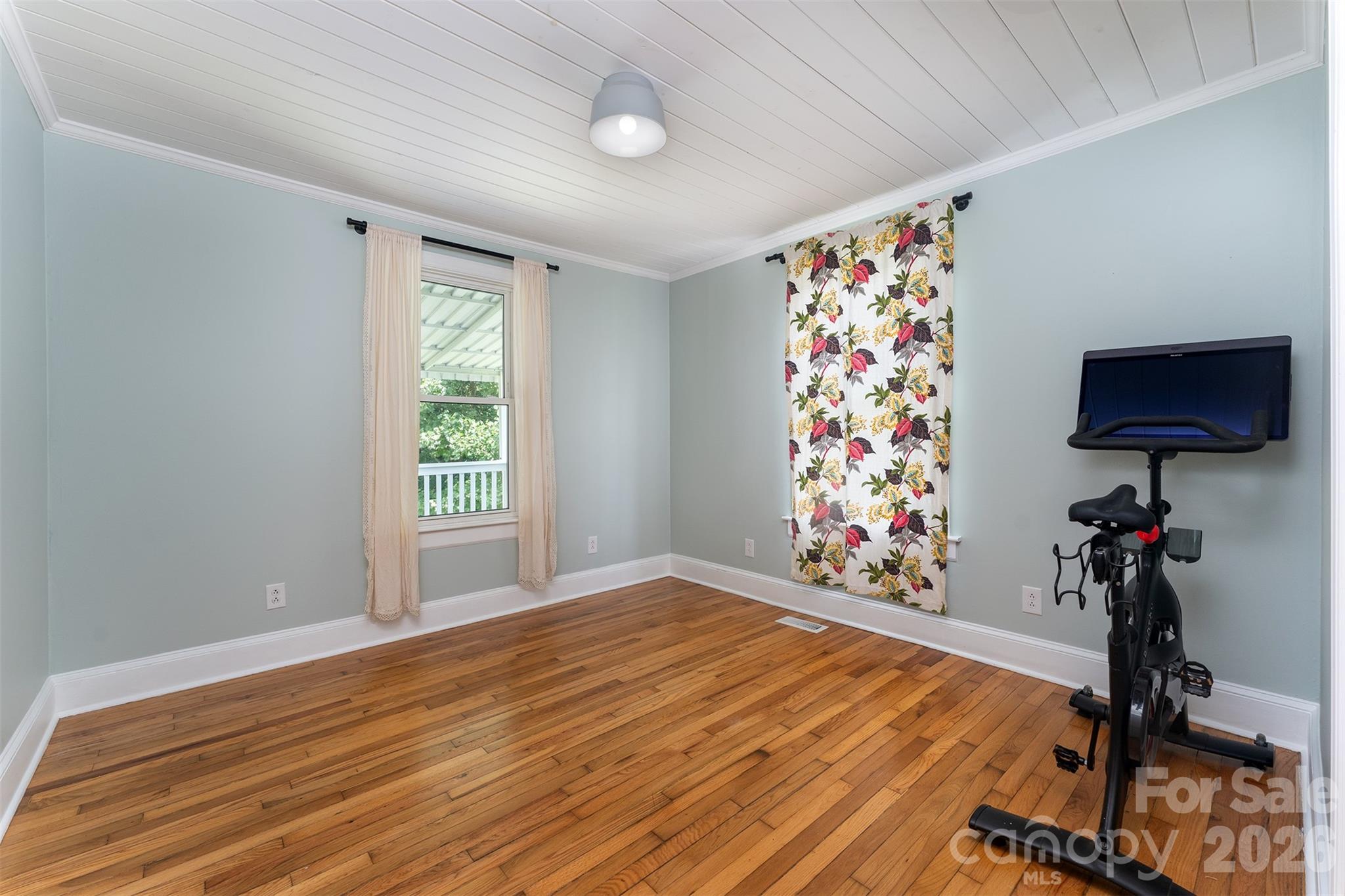 31 Tremont Street Marion NC 28752