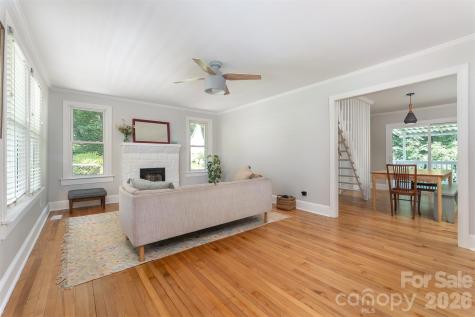 31 Tremont Street Marion NC 28752