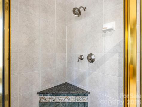 339 Beaverdam Road Asheville NC 28804