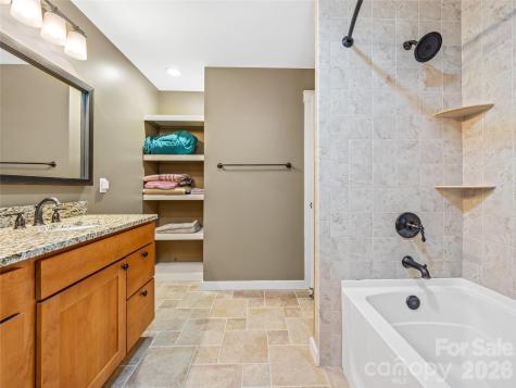 339 Beaverdam Road Asheville NC 28804