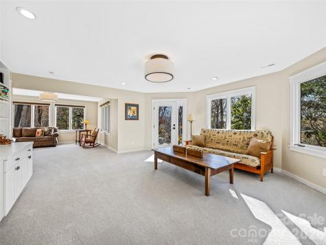 339 Beaverdam Road Asheville NC 28804