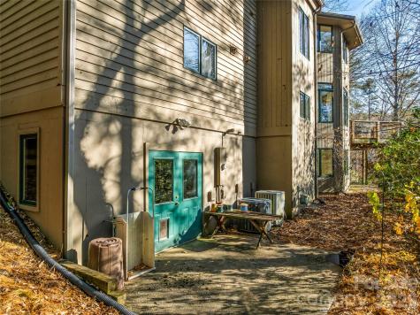 339 Beaverdam Road Asheville NC 28804