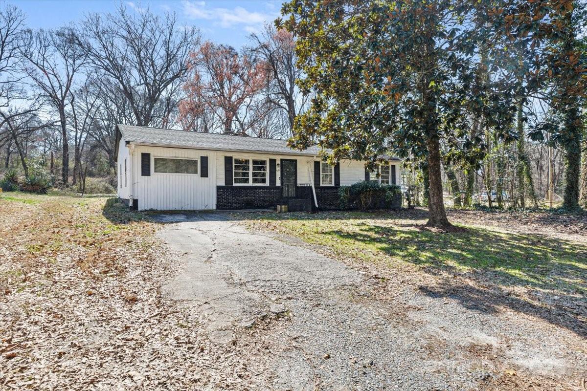 629 Johns Lane Gastonia NC 28052