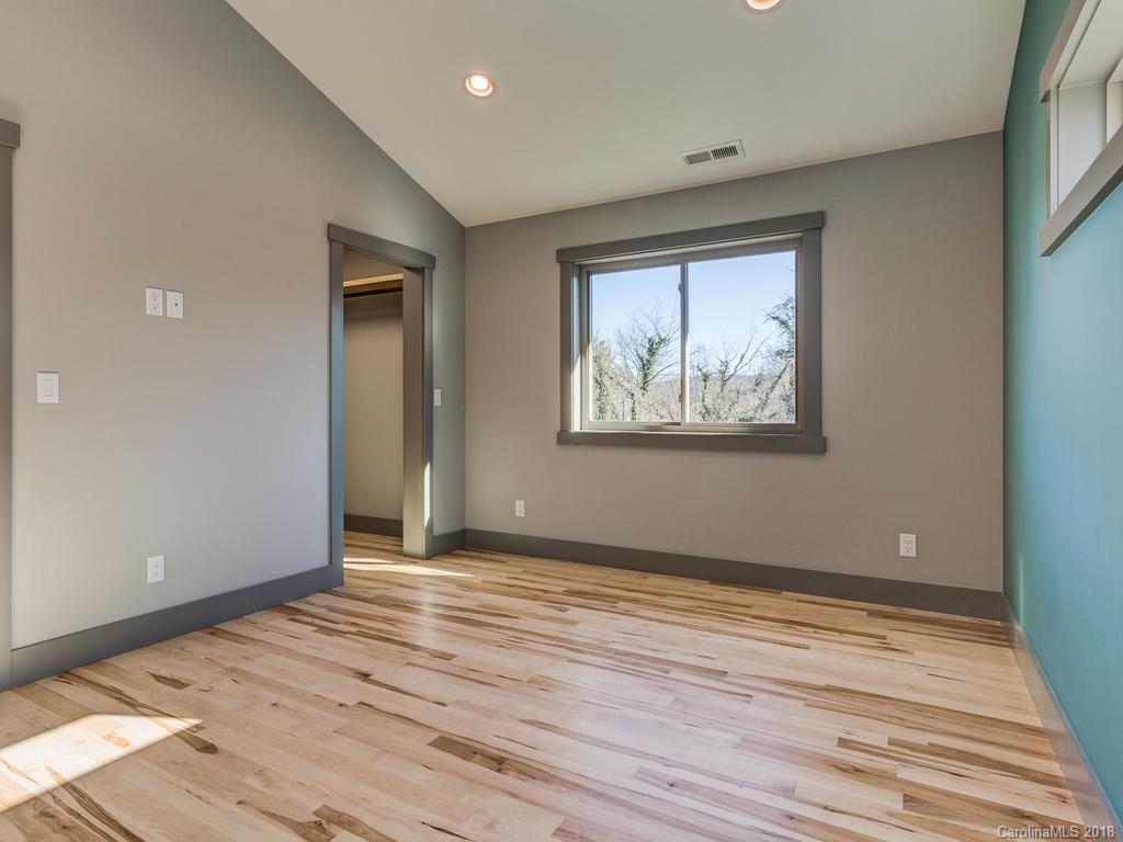 37 Bryant Street Asheville NC 28806