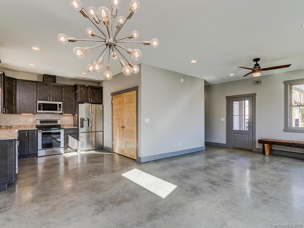 37 Bryant Street Asheville NC 28806