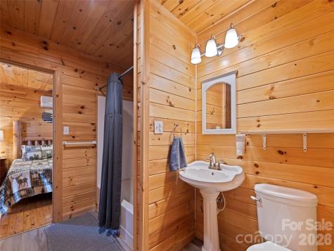 299 Blue Ridge Parkway Bryson City NC 28713