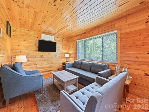 299 Blue Ridge Parkway Bryson City NC 28713