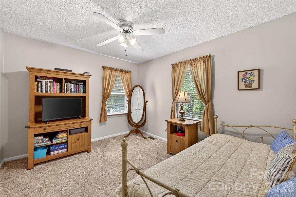2534 Clearkirk Court Matthews NC 28105