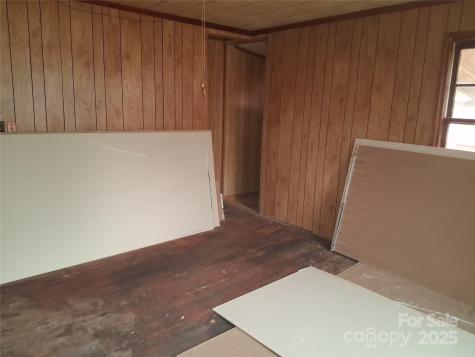 111 Parmer Street Forest City NC 28043