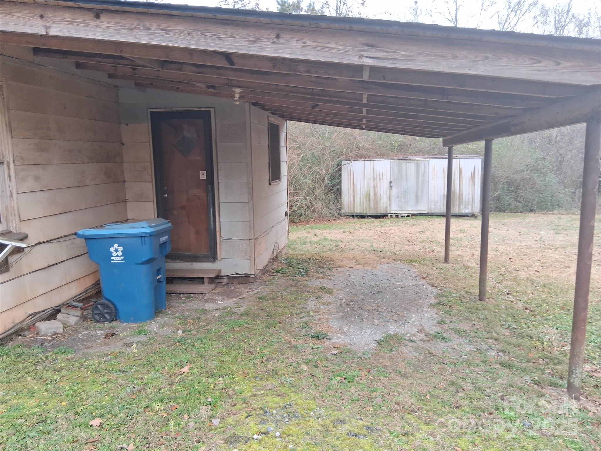 111 Parmer Street Forest City NC 28043