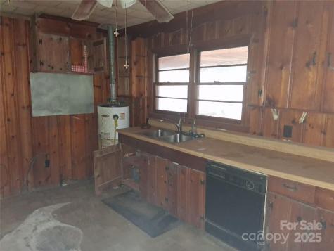 111 Parmer Street Forest City NC 28043