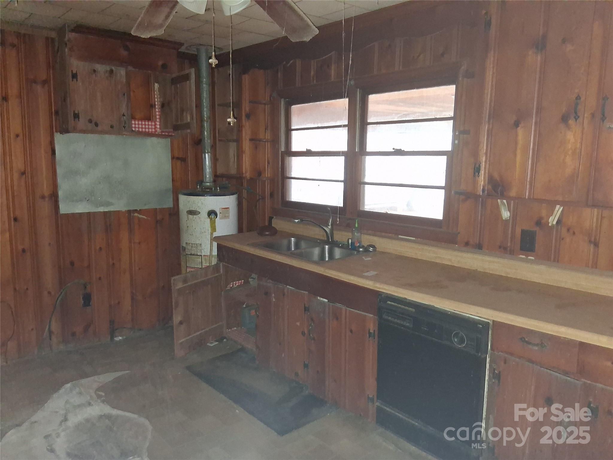 111 Parmer Street Forest City NC 28043