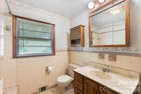 295 Bramlett Drive Waynesville NC 28785