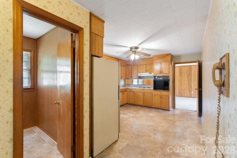 295 Bramlett Drive Waynesville NC 28785