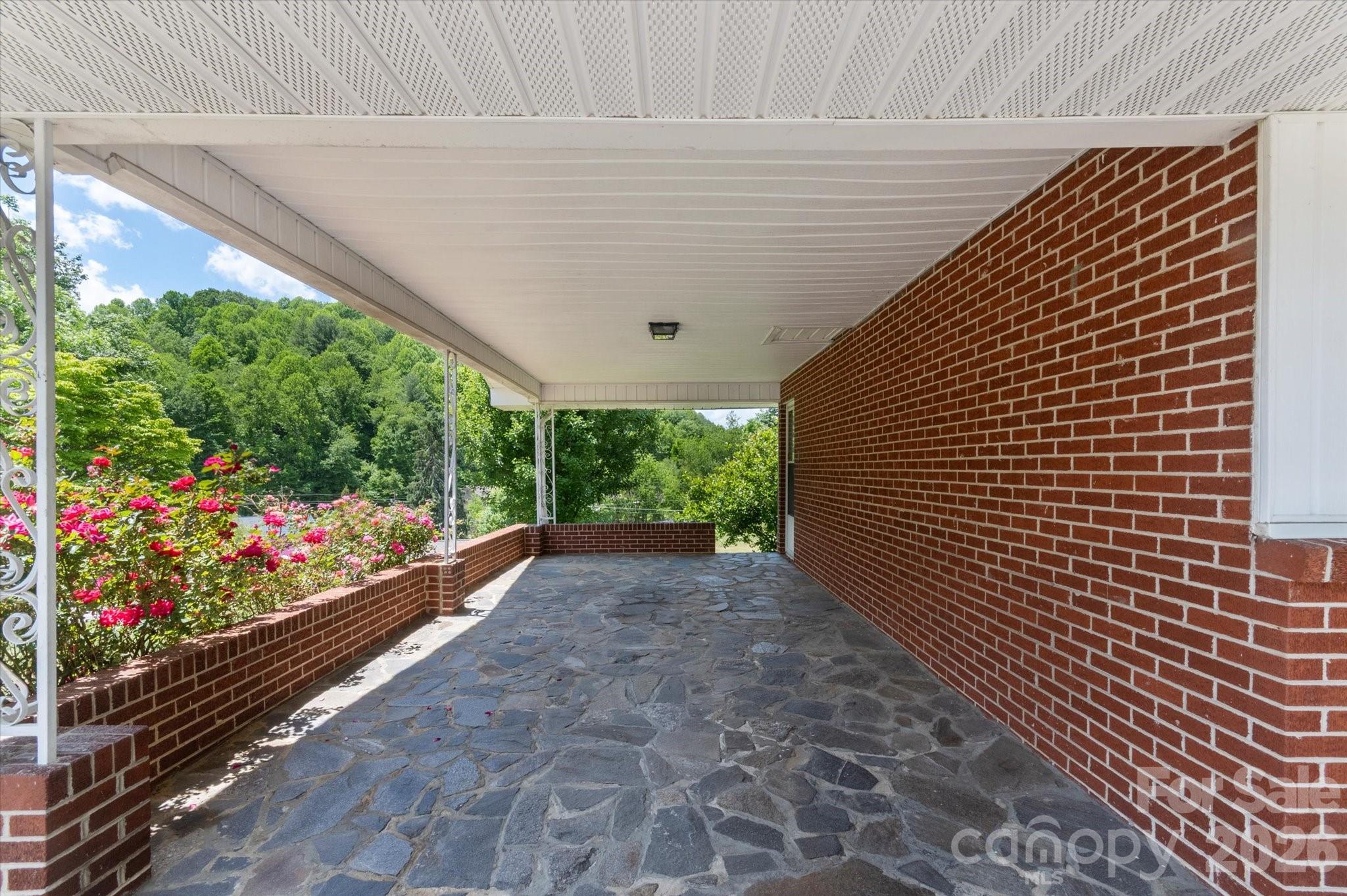 295 Bramlett Drive Waynesville NC 28785