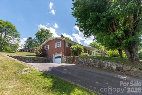 295 Bramlett Drive Waynesville NC 28785
